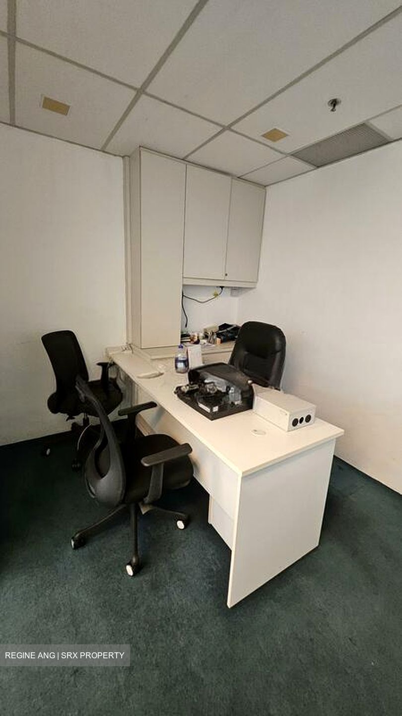 International Plaza (D2), Office #505993671